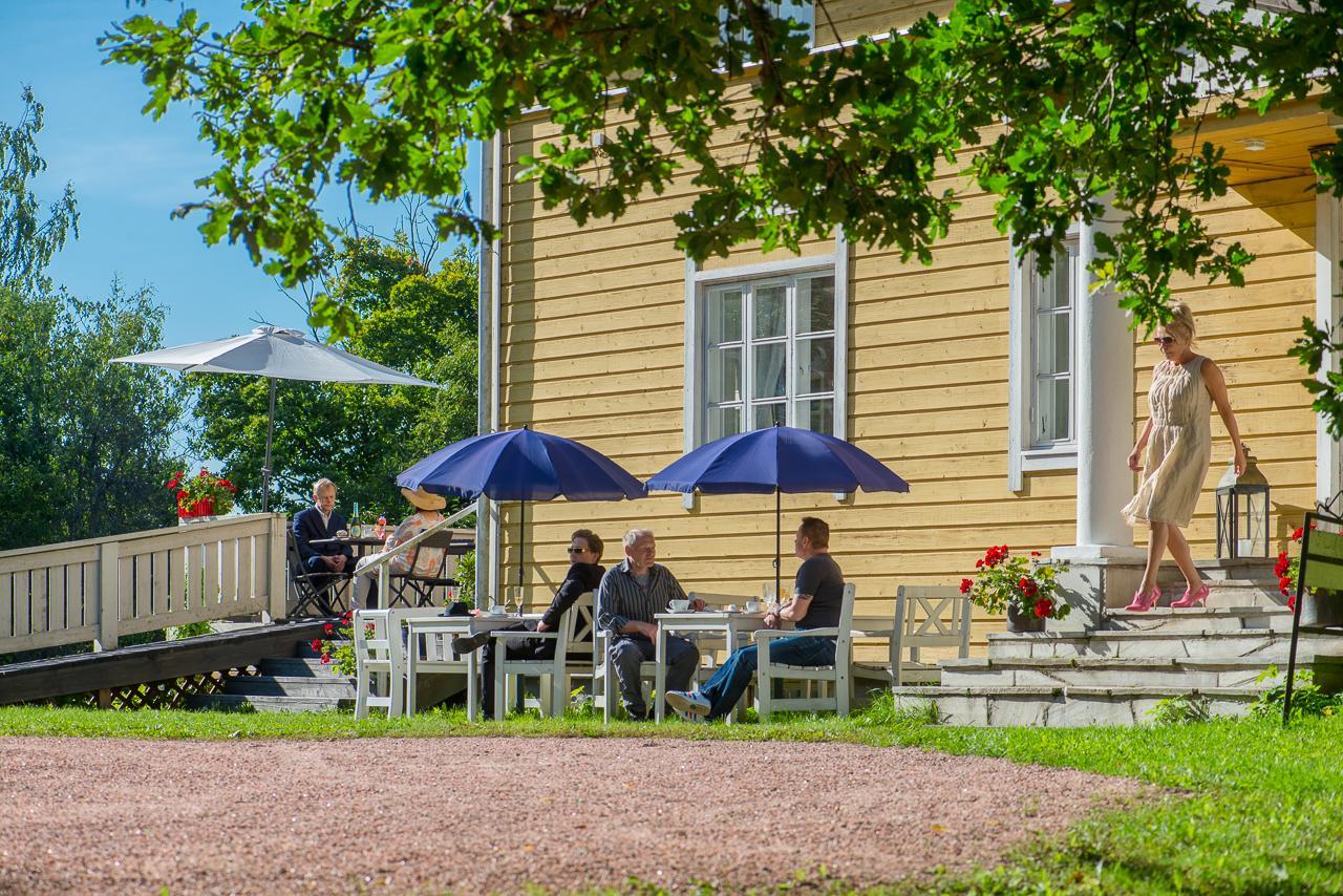 Koivulan Kartano Bed and Breakfast Lohja Εξωτερικό φωτογραφία
